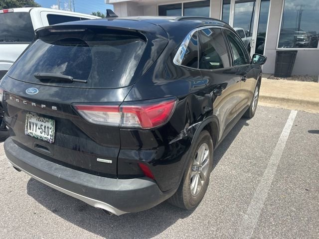 Certified 2020 Ford Escape SE FWD image 3