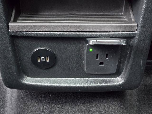 Certified 2024 Ford Edge ST-Line w/ Class II Trailer Tow Package image 19