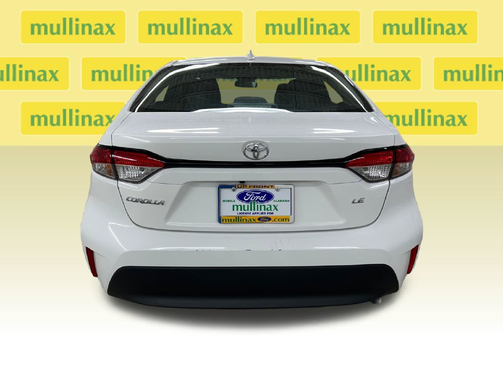 Used 2026 Toyota Corolla LE FWD image 9