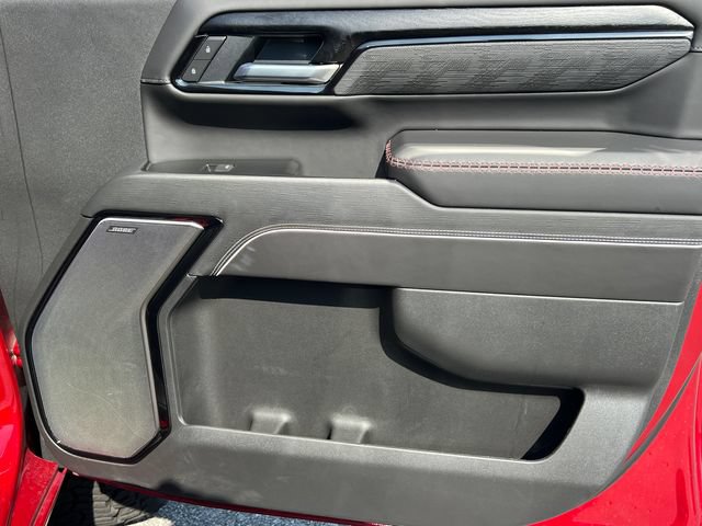 Used 2026 GMC Sierra 2500 AT4X w/ LPO, Black Badging Package AWD/4WD image 18