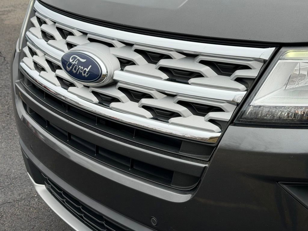 Certified 2019 Ford Explorer XLT w/ Equipment Group 201A image 30