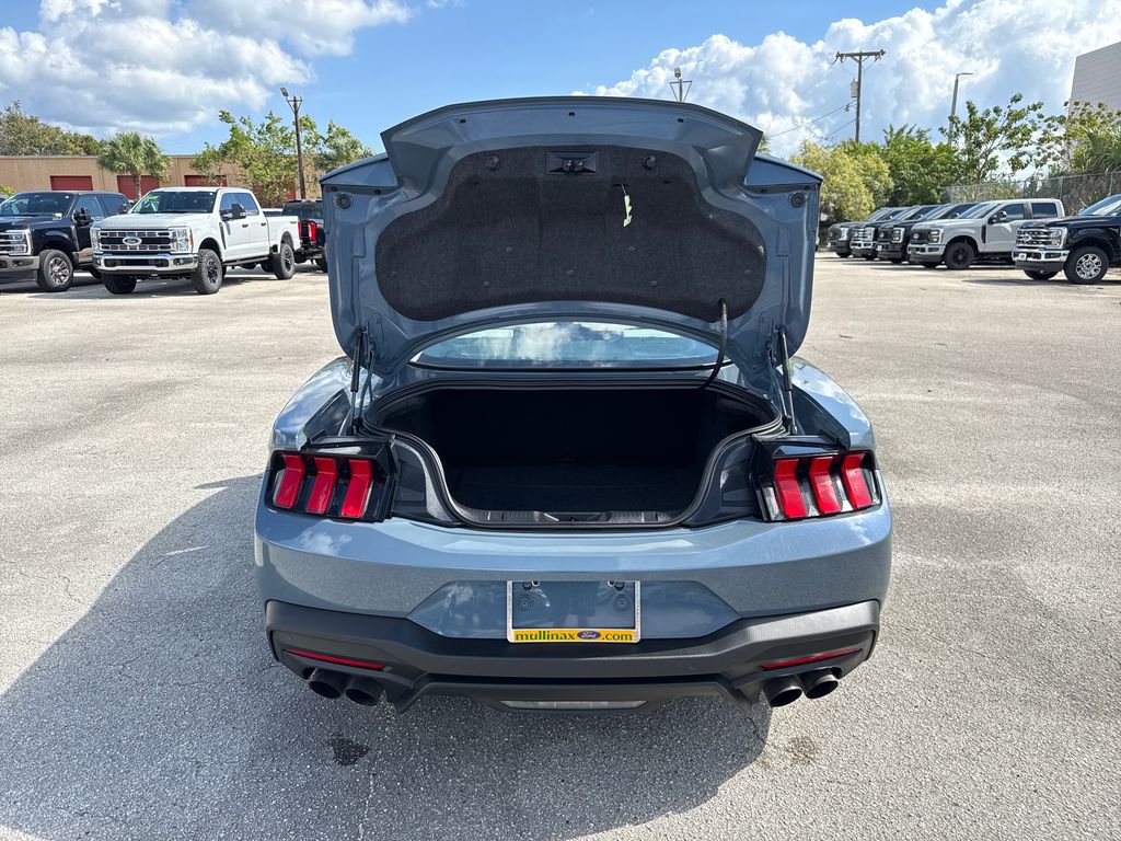 Certified 2025 Ford Mustang Premium image 28