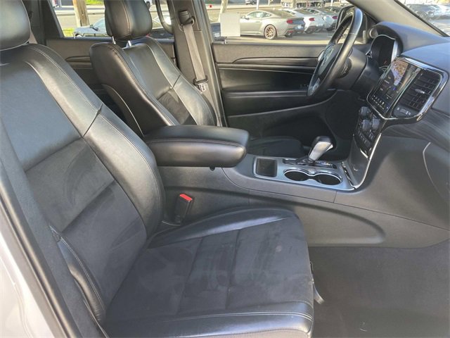 Used 2022 Jeep Grand Cherokee Laredo X image 35