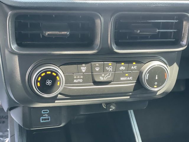 Certified 2024 Ford Maverick XL FWD image 16