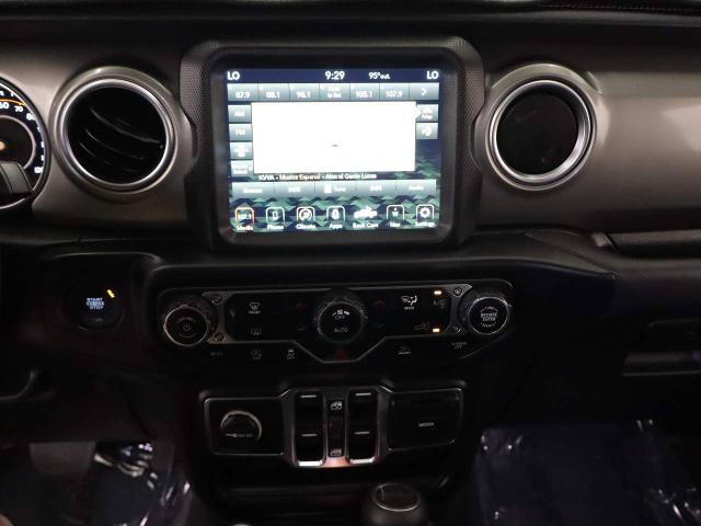 Used 2022 Jeep Gladiator Overland AWD/4WD image 28