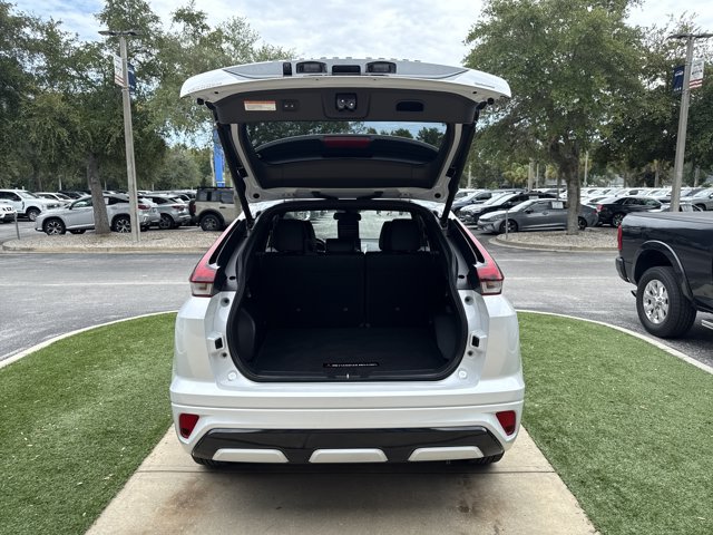 Used 2024 Mitsubishi Eclipse Cross SEL AWD/4WD image 5
