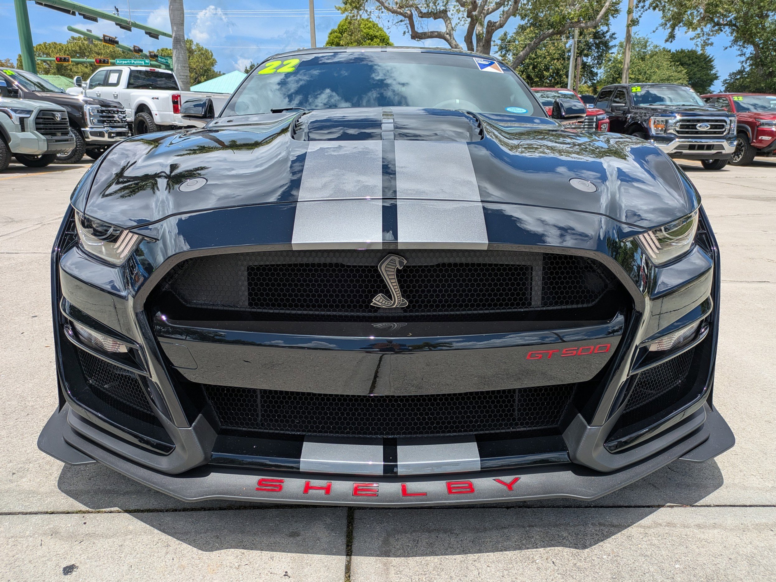 Certified 2022 Ford Mustang Shelby GT500 w/ Technology Package RWD image 8