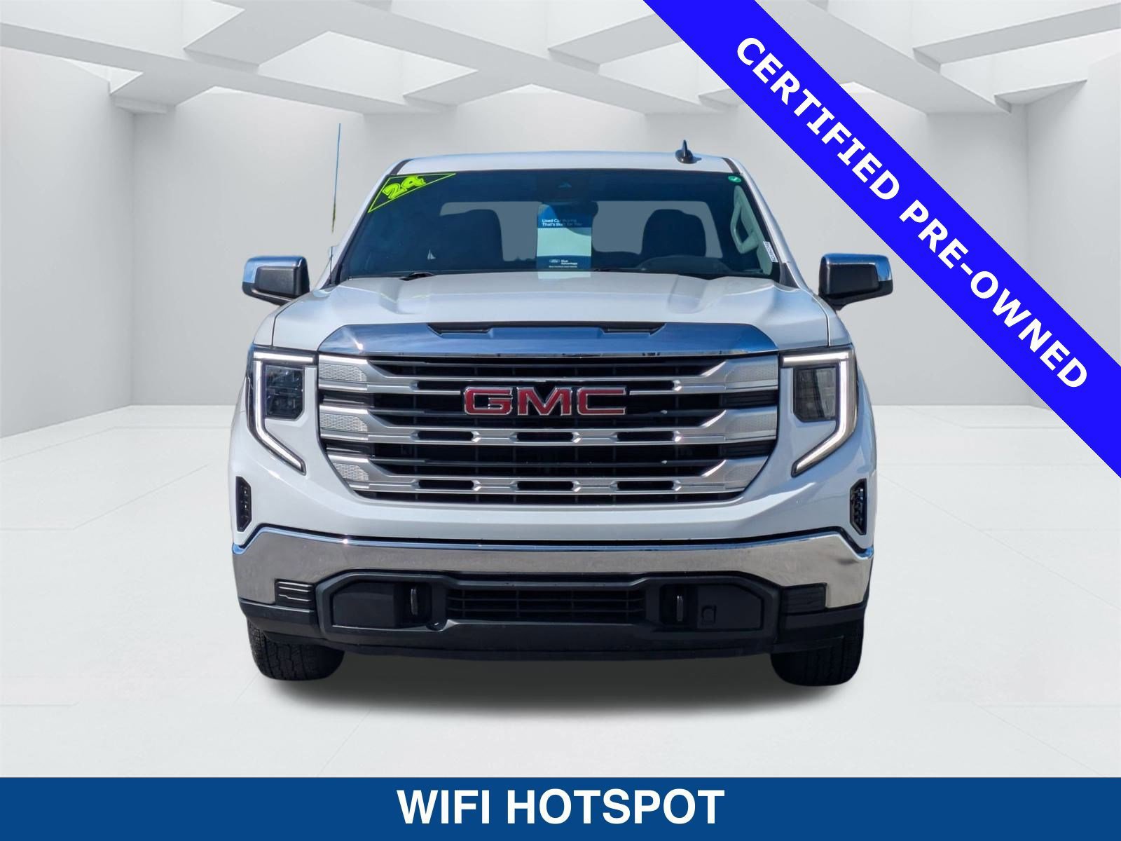 Used 2024 GMC Sierra 1500 SLE image 8