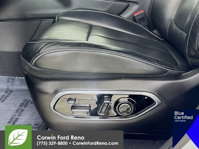 Used 2022 Jeep Grand Cherokee Overland w/ Luxury Tech Group IV image 23