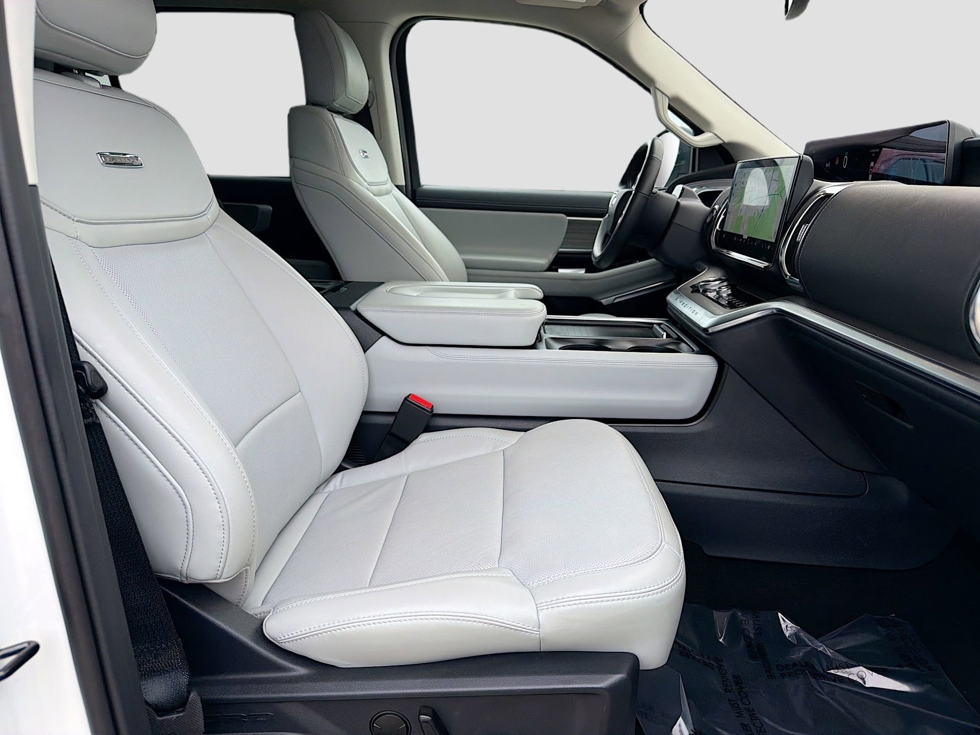 Certified 2025 Ford Expedition Platinum AWD/4WD image 33
