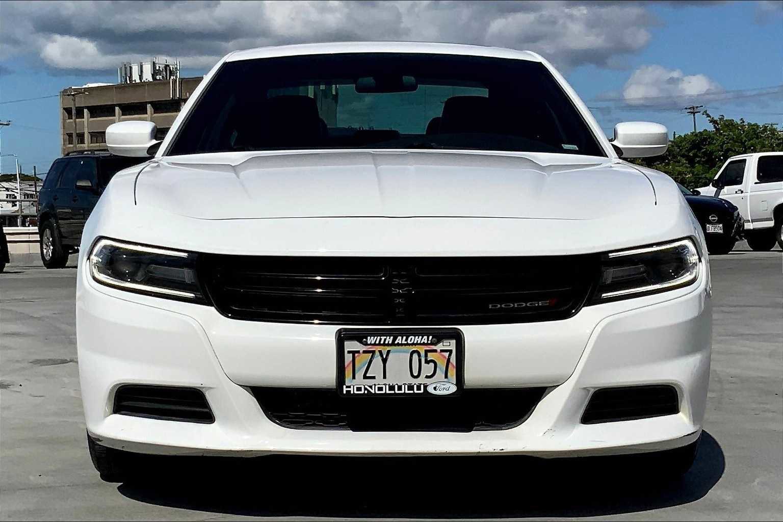 Used 2021 Dodge Charger SXT w/ Leather Interior Group image 7