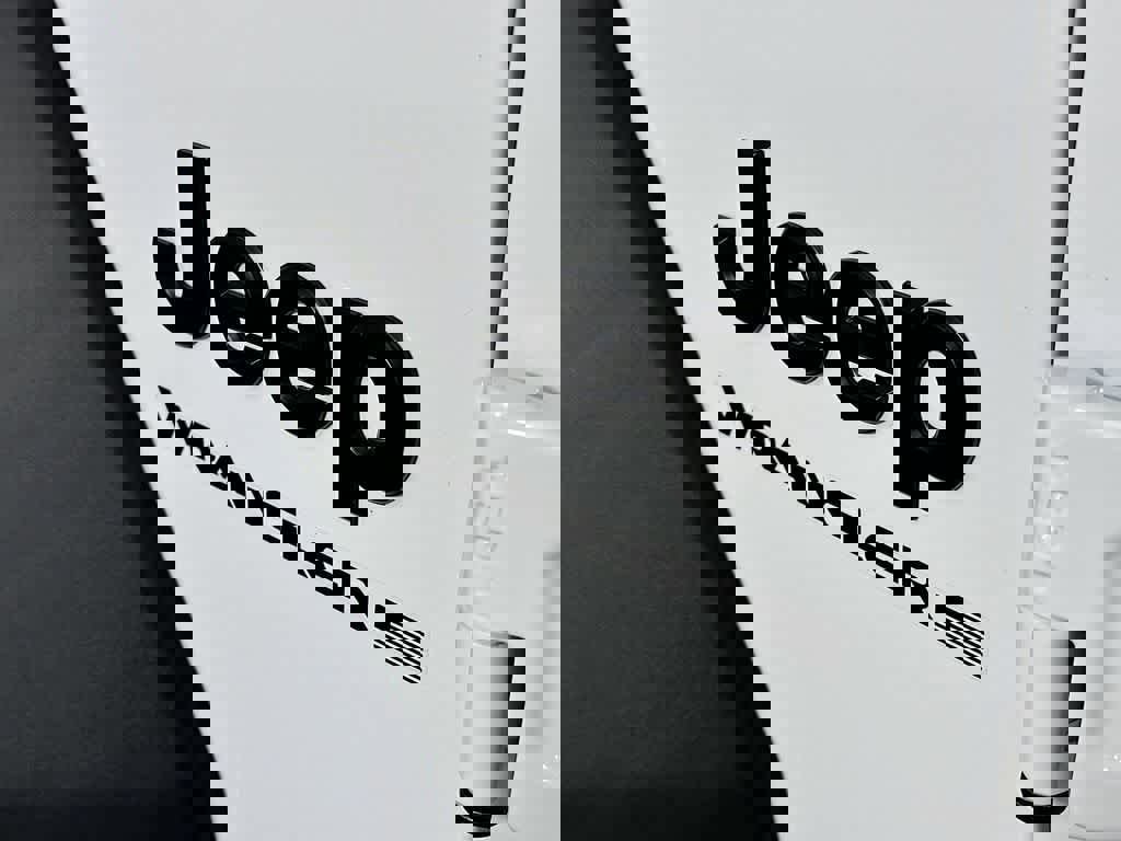 Used 2024 Jeep Wrangler Willys image 10