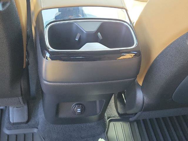 Used 2022 Kia Telluride SX w/ Towing Package image 16