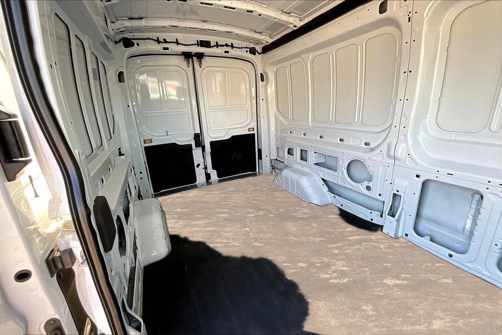 Certified 2026 Ford Transit 250 148 Medium Roof RWD image 25