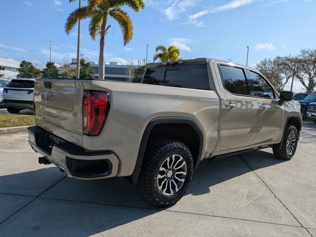Used 2022 GMC Sierra 1500 AT4 w/ AT4 Premium Package image 4