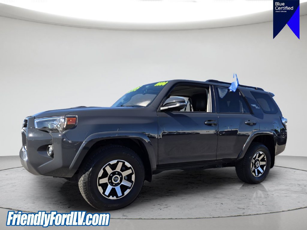 Used 2024 Toyota 4Runner TRD Off-Road Premium w/ Moonroof Package AWD/4WD image 2