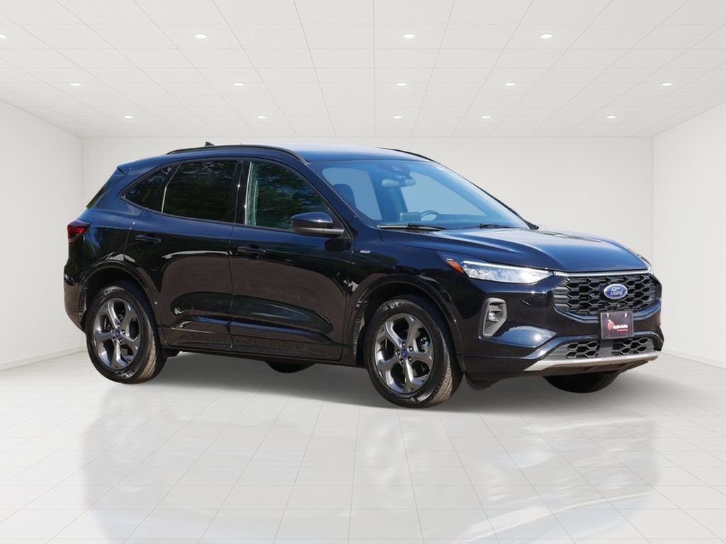 Certified 2023 Ford Escape ST-Line Select AWD/4WD image 1