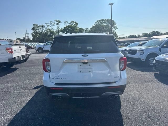 Certified 2020 Ford Explorer Platinum w/ Premium Technology Package AWD/4WD image 8