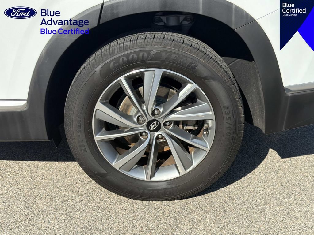 Used 2019 Hyundai Santa Fe SEL FWD image 8