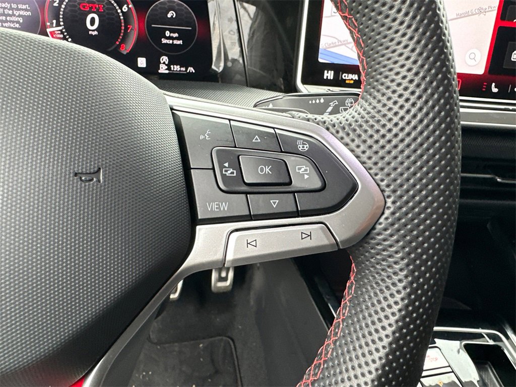 Used 2025 Volkswagen GTI SE image 23