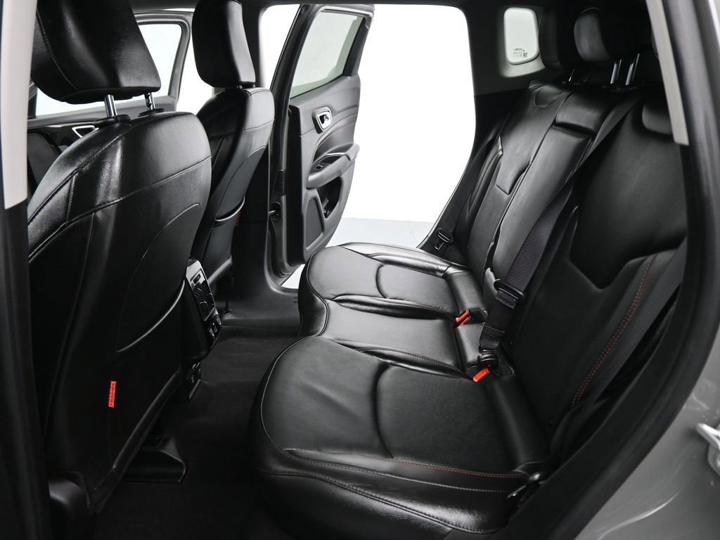 Used 2022 Jeep Compass Trailhawk w/ Trailhawk Elite Group image 20