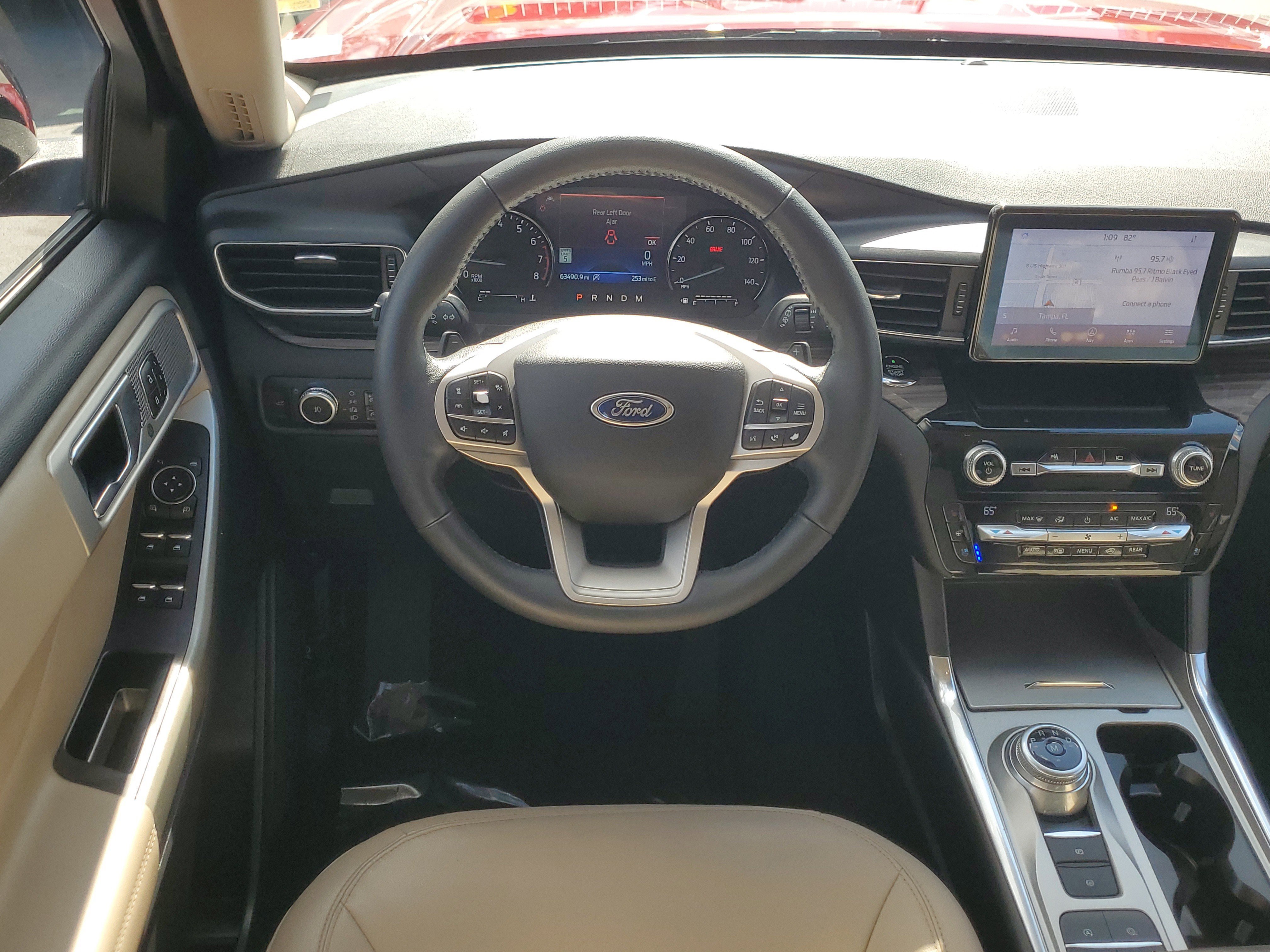 Certified 2021 Ford Explorer Limited w/ Equipment Group 301A image 20