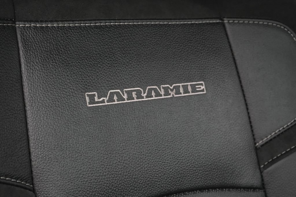 Used 2025 RAM 2500 Laramie AWD/4WD image 23