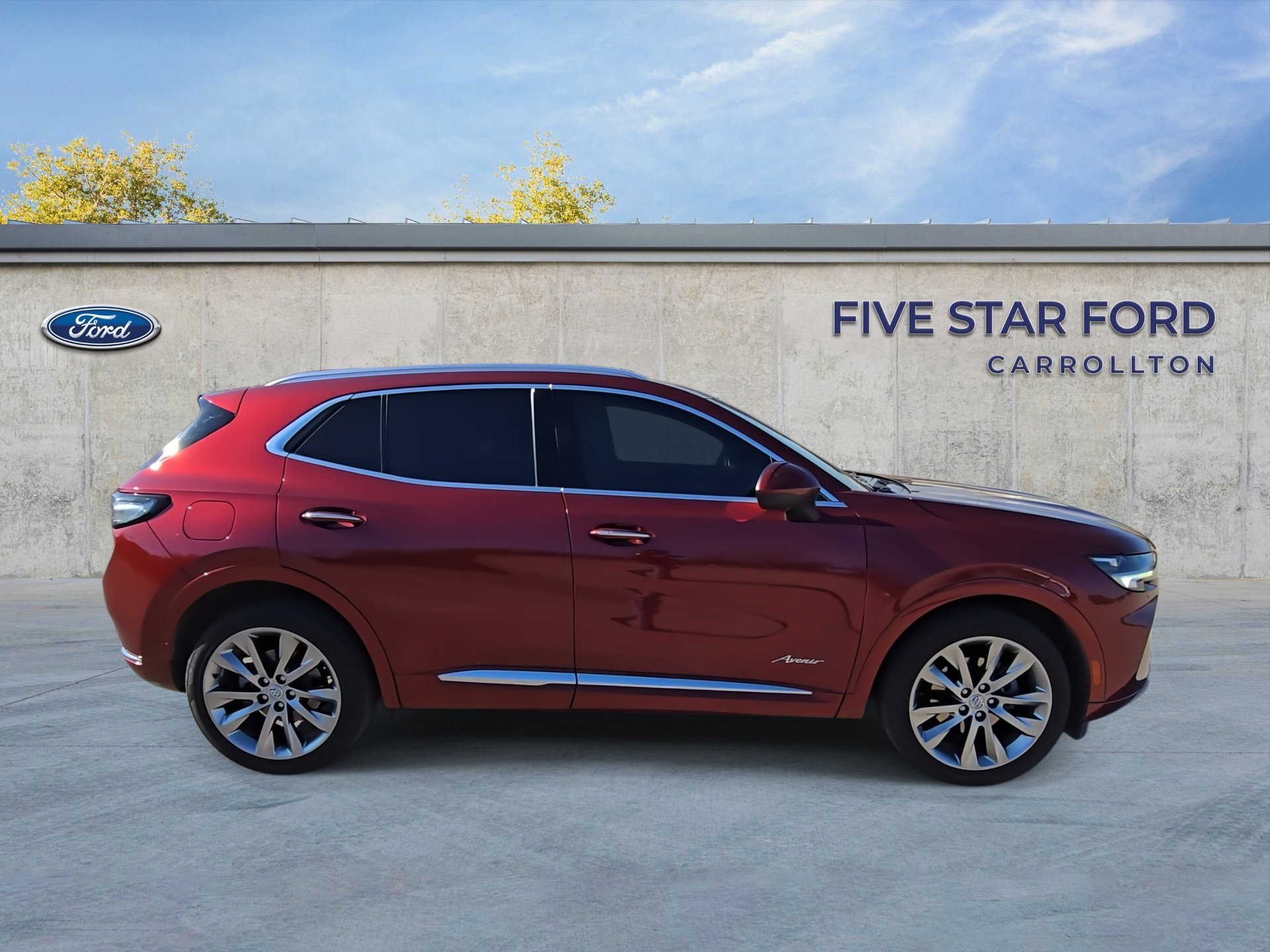 Used 2022 Buick Envision Avenir w/ Technology Package II image 10