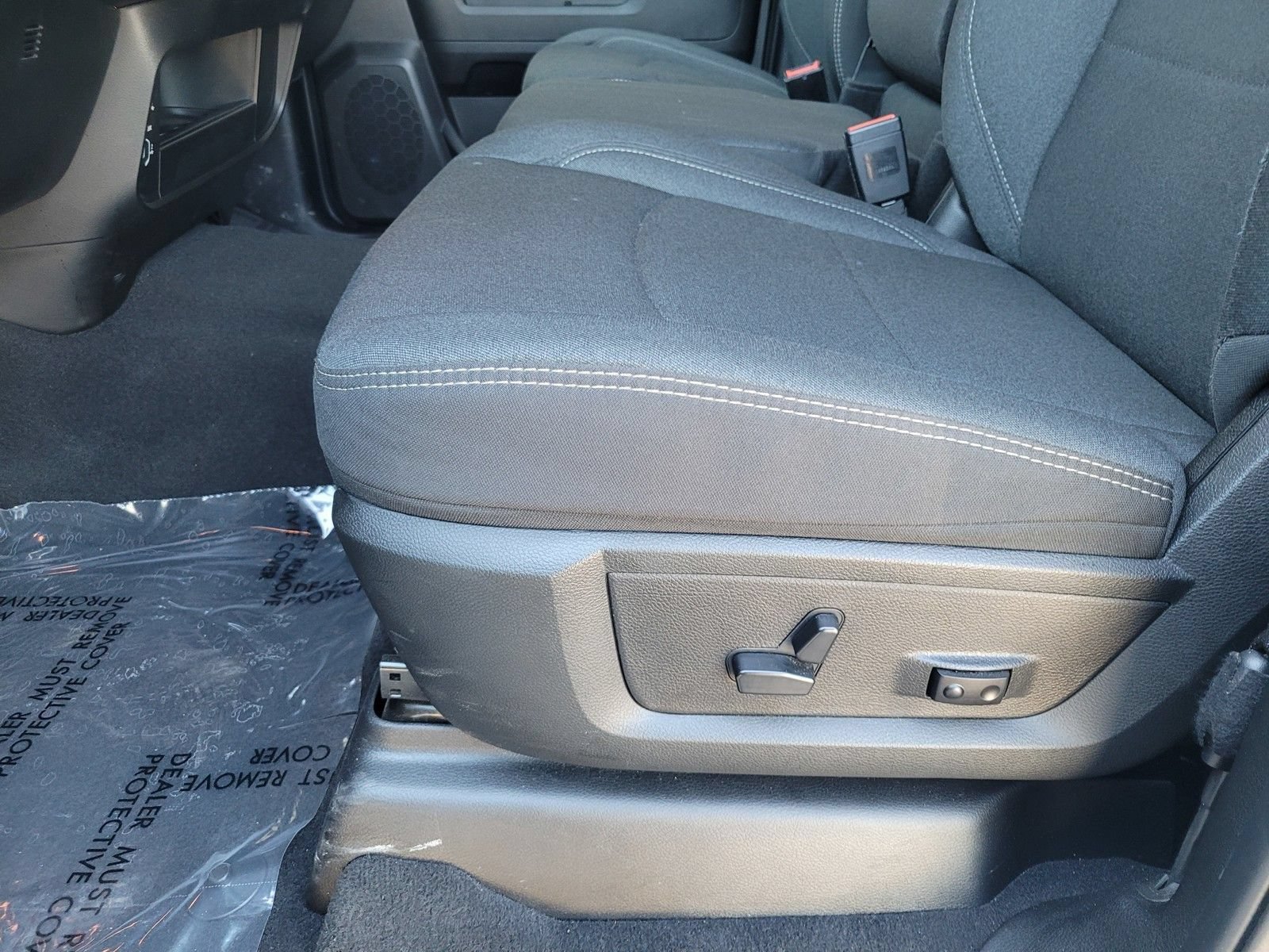 Used 2025 RAM 2500 Big Horn AWD/4WD image 23