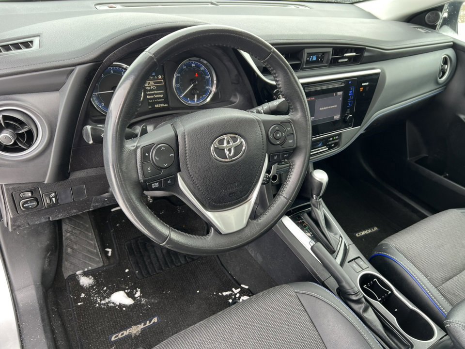 Used 2017 Toyota Corolla SE image 17
