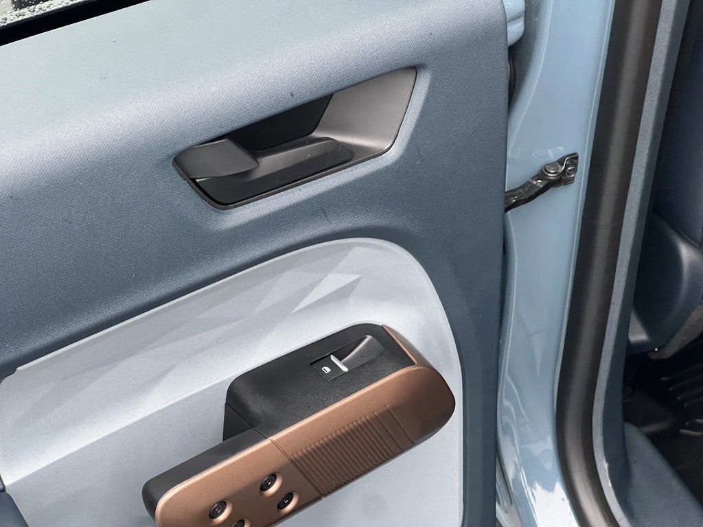 Certified 2023 Ford Maverick Lariat w/ Lariat Luxury Package image 35