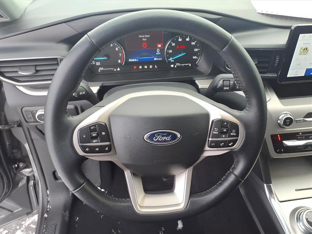Certified 2023 Ford Explorer XLT w/ Equipment Group 202A image 15