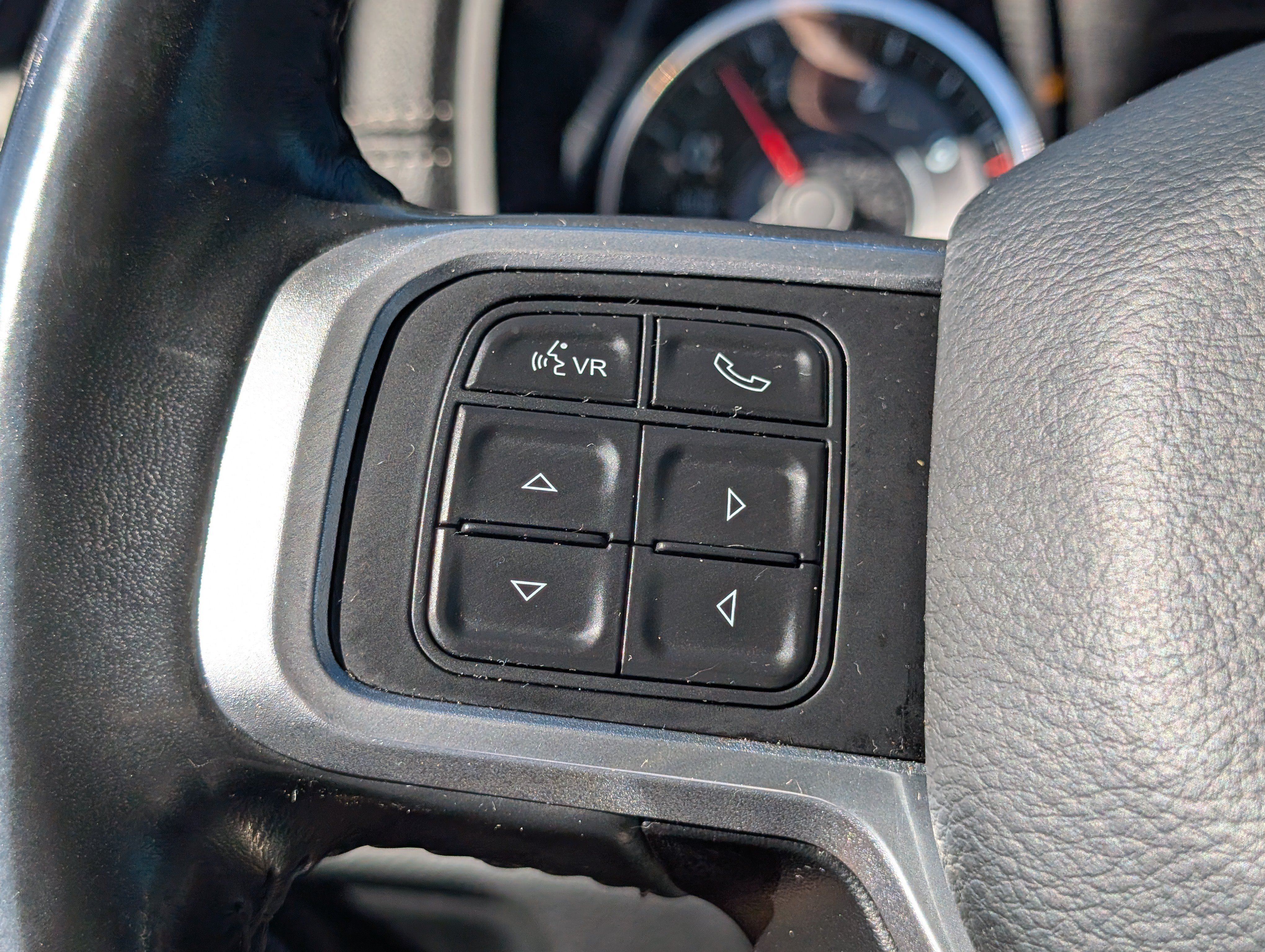 Used 2020 RAM 2500 Laramie AWD/4WD image 22