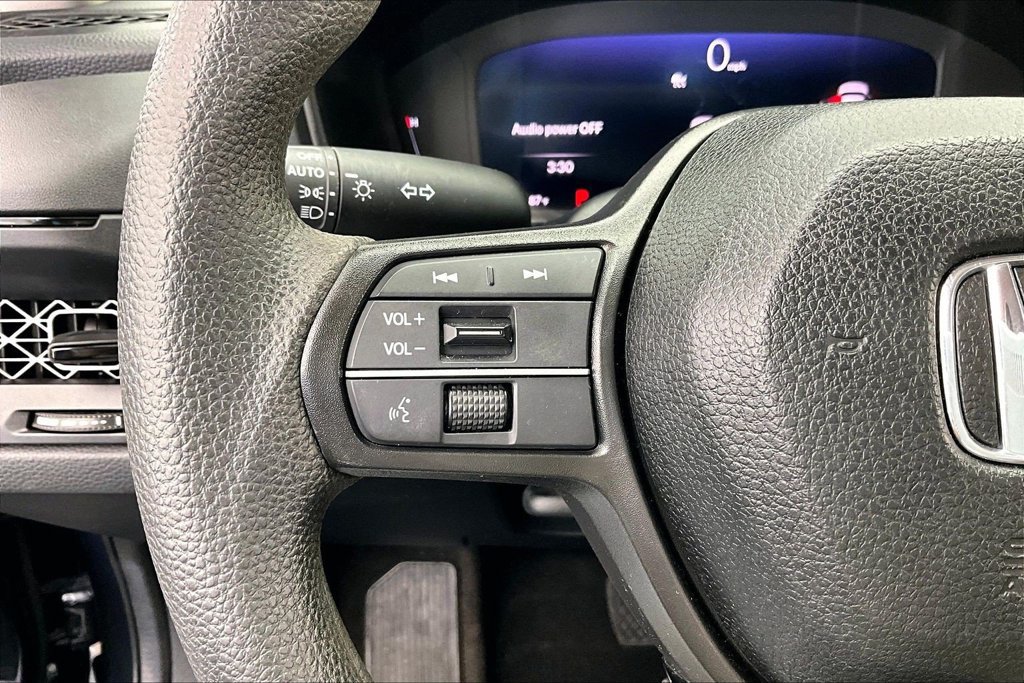 Used 2025 Honda Accord LX image 18
