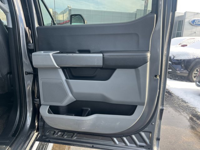 Certified 2023 Ford F250 XLT w/ Snow Plow Prep Package image 21