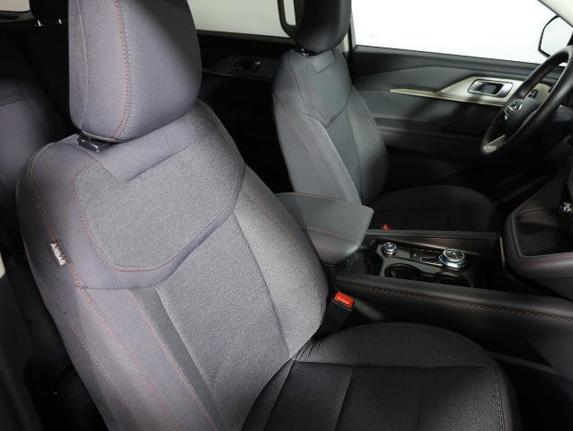 Certified 2025 Ford Explorer Active image 9