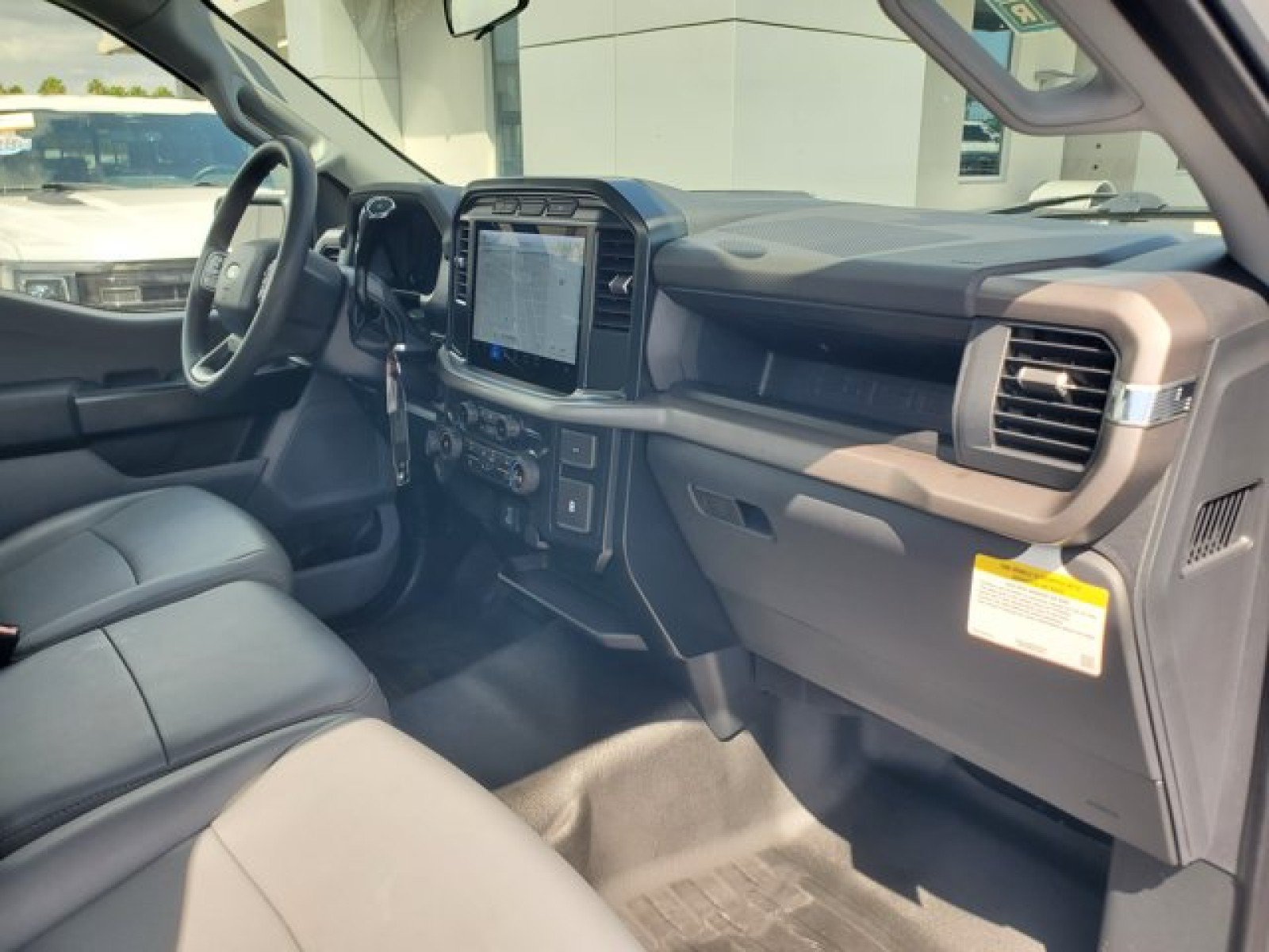 Certified 2024 Ford F150 XL RWD image 27