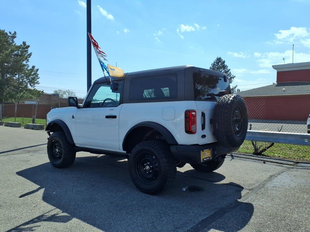 Certified 2023 Ford Bronco Black Diamond AWD/4WD image 9