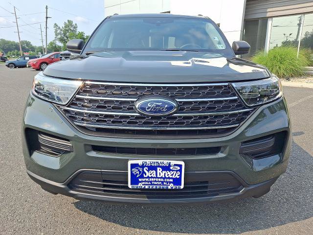 Certified 2023 Ford Explorer XLT AWD/4WD image 2