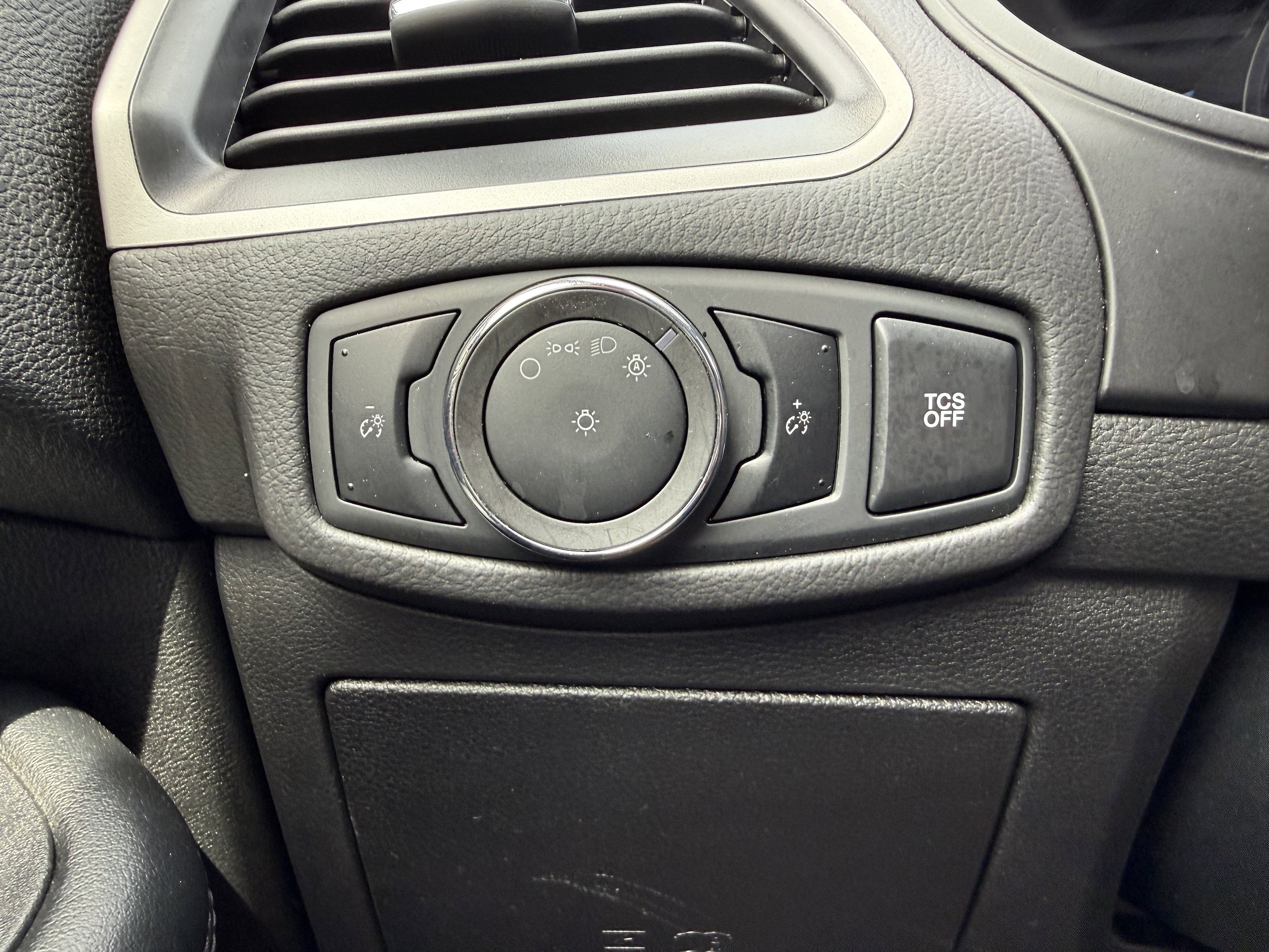 Certified 2024 Ford Edge SEL AWD/4WD image 20