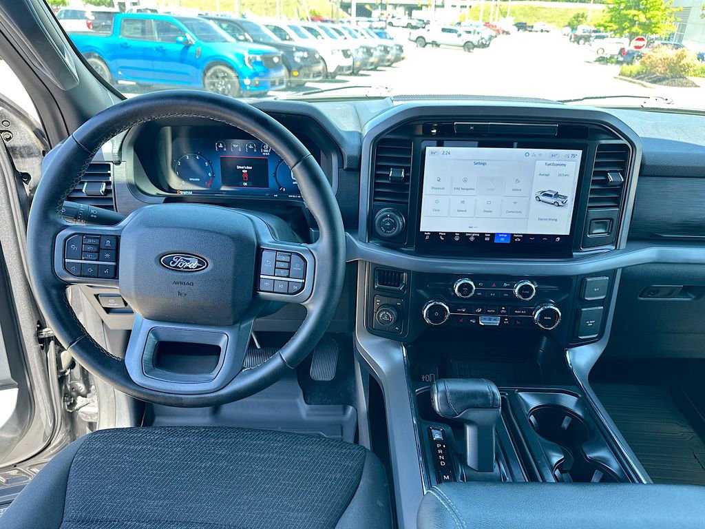 Certified 2025 Ford F150 XLT w/ Equipment Group 302A MID AWD/4WD image 19