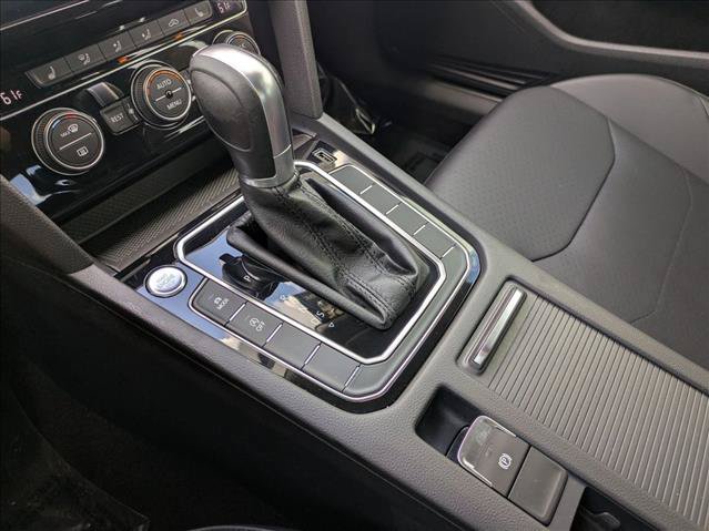 Used 2019 Volkswagen Arteon SE FWD image 12