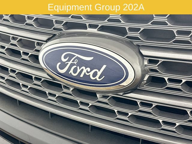 Certified 2022 Ford Explorer XLT w/ Equipment Group 202A AWD/4WD image 34