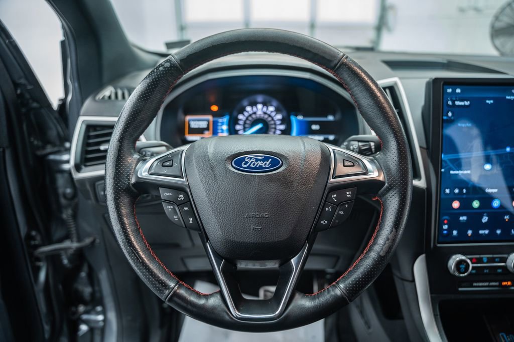 Certified 2022 Ford Edge ST-Line AWD/4WD image 30