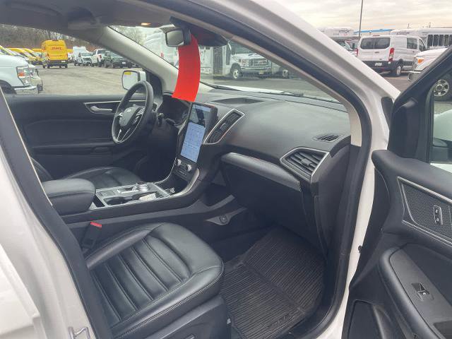 Certified 2022 Ford Edge SEL w/ Convenience Package image 8