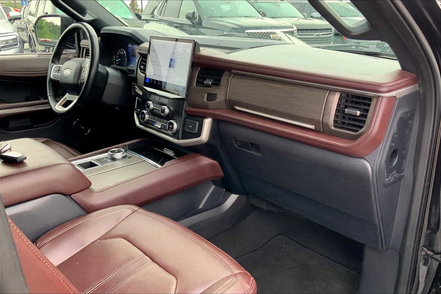 Certified 2024 Ford Expedition Max Limited image 18