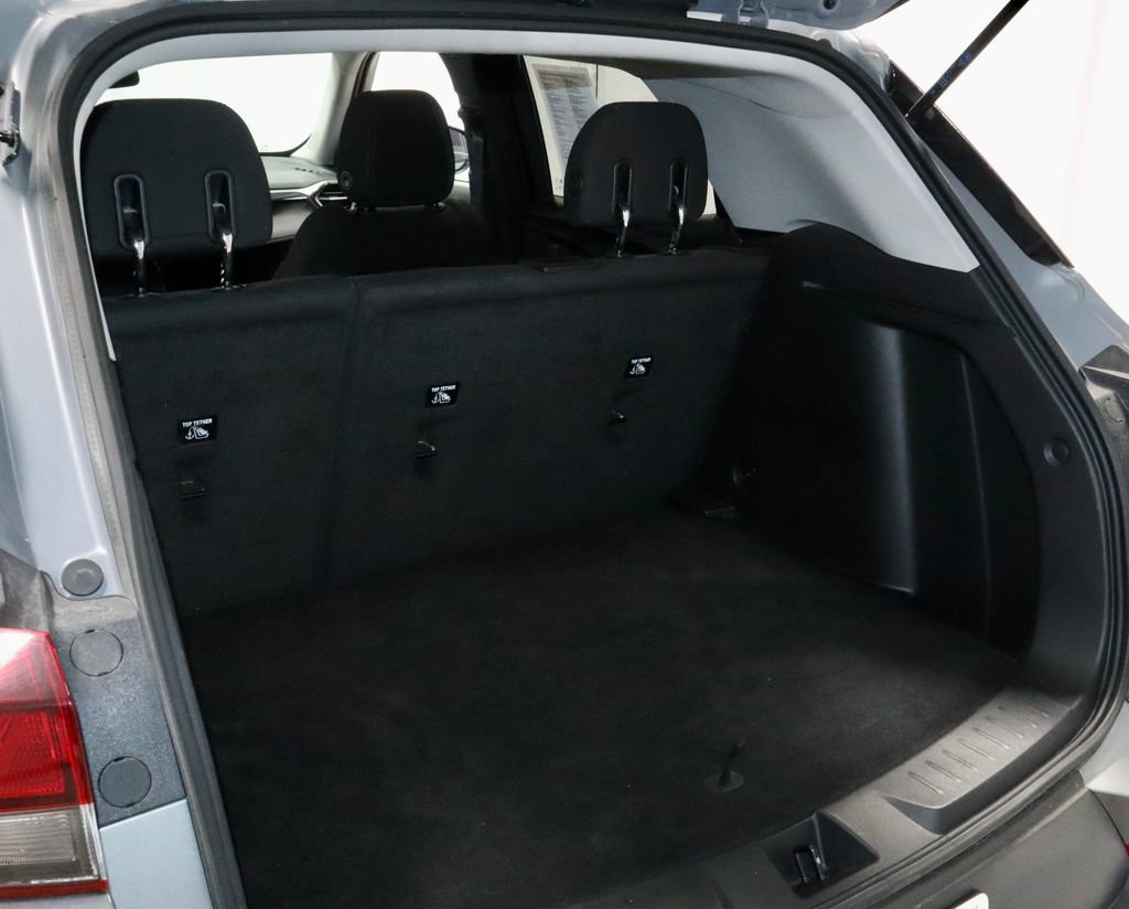 Used 2024 Chevrolet TrailBlazer LT image 12