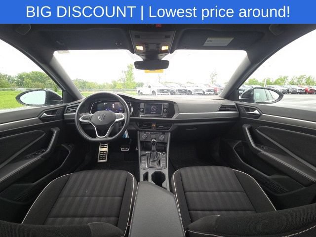 Used 2024 Volkswagen Jetta Sport FWD image 16