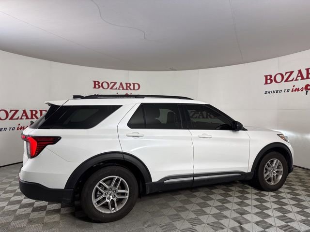 Certified 2025 Ford Explorer Active image 9