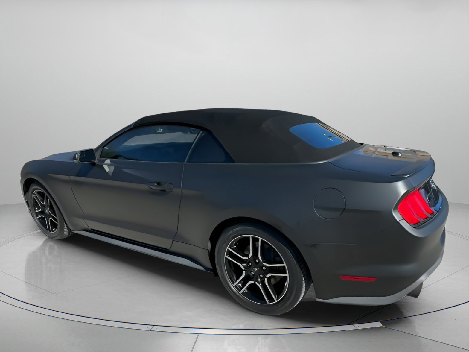 Certified 2020 Ford Mustang Premium image 13